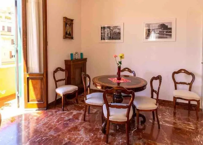 Cri's House Apartment Rom